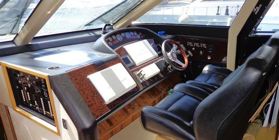 Princess 21M