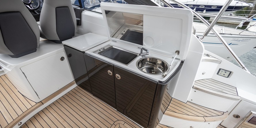 Princess V39