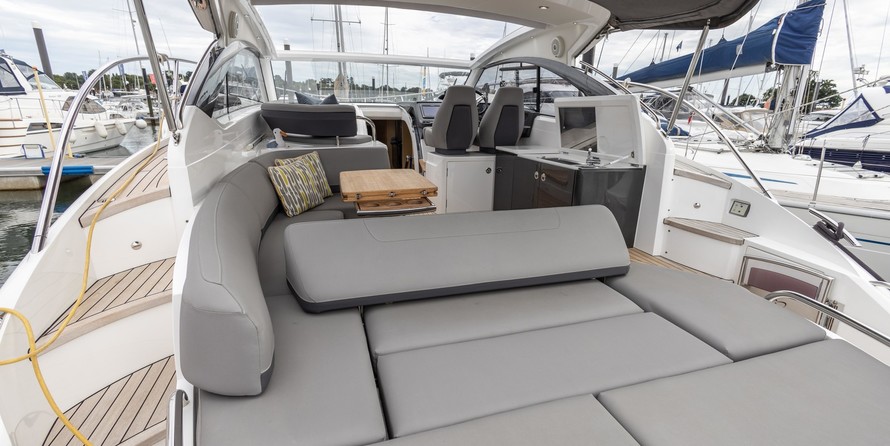 Princess V39