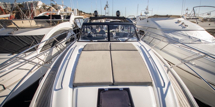 Princess V48 OPEN