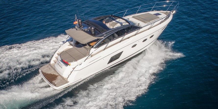 Princess V48 OPEN