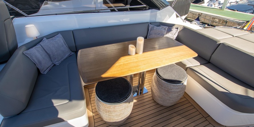 Princess V48 OPEN
