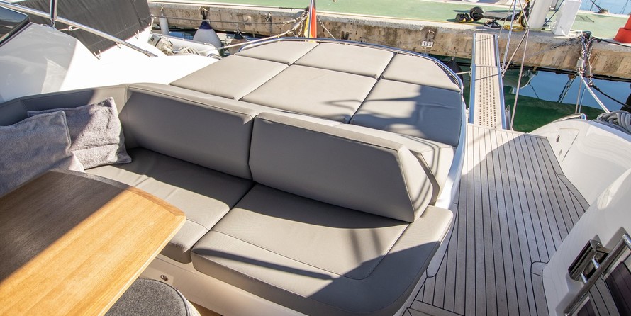 Princess V48 OPEN