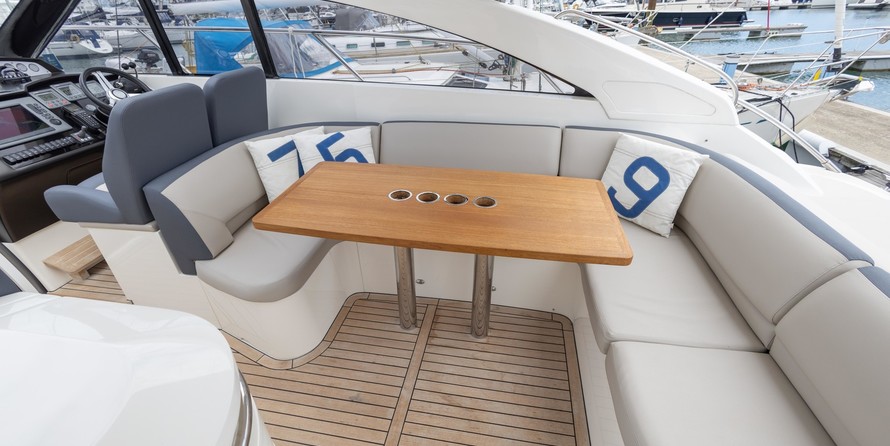 Princess V45