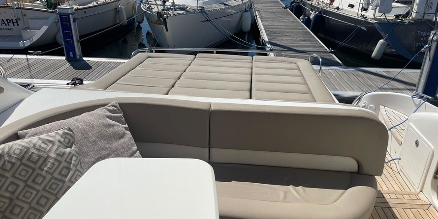Princess V48