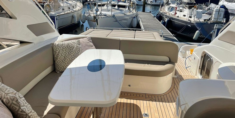 Princess V48