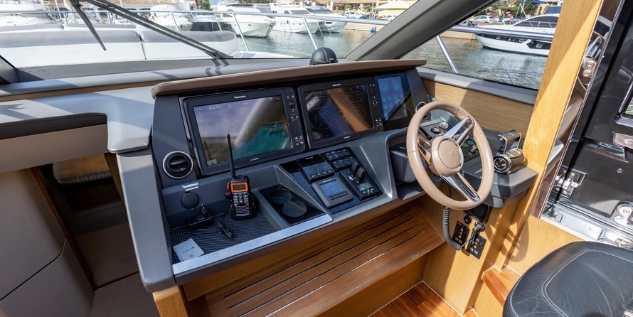 Princess V65