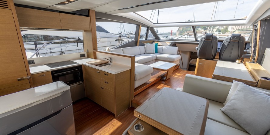 Princess V65