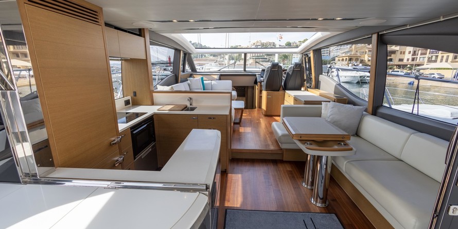 Princess V65