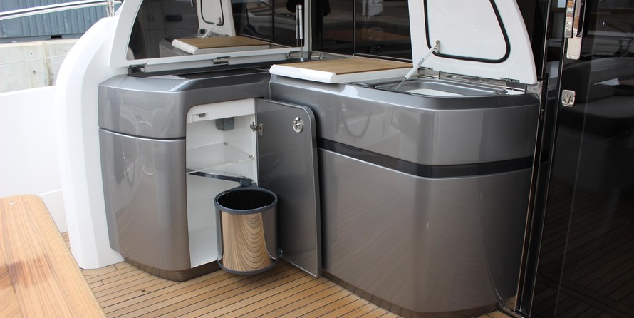 Princess V65