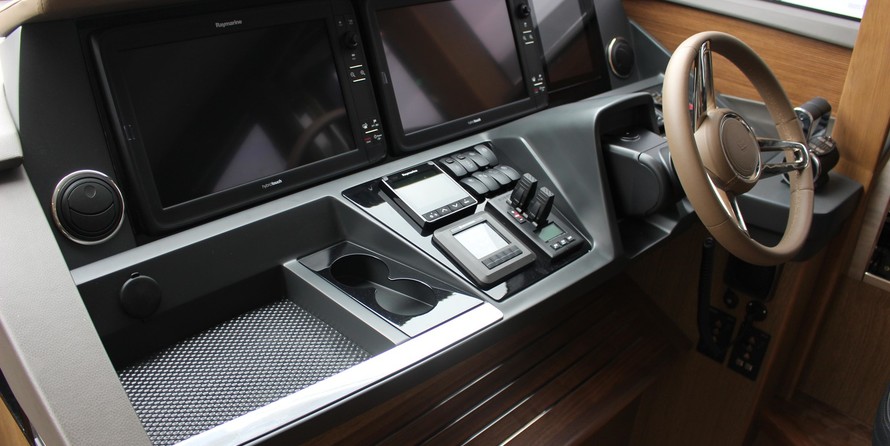 Princess V65