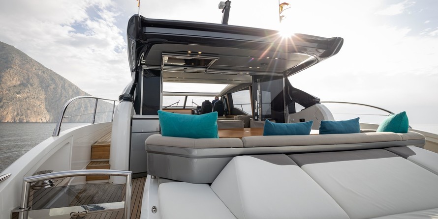 Princess V65