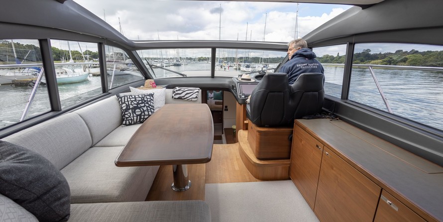 Princess V48