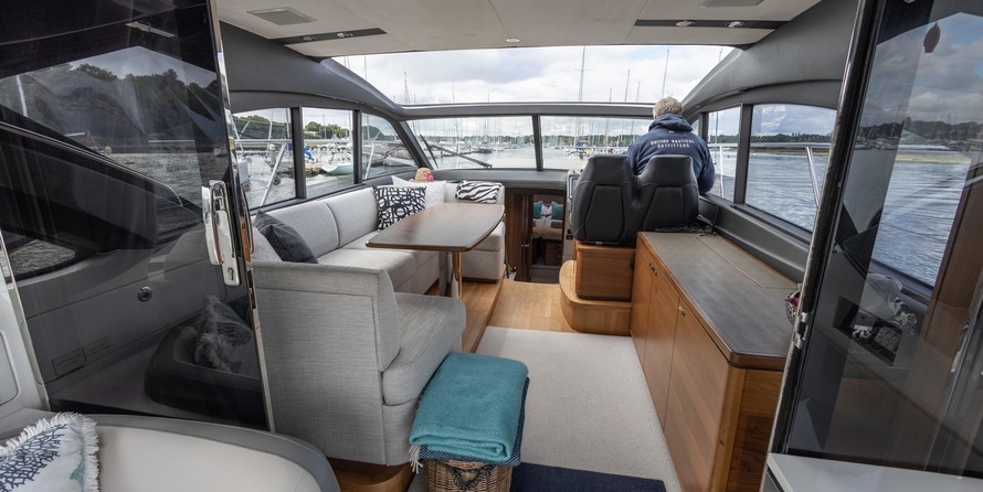 Princess V48