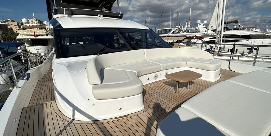 Princess Y72