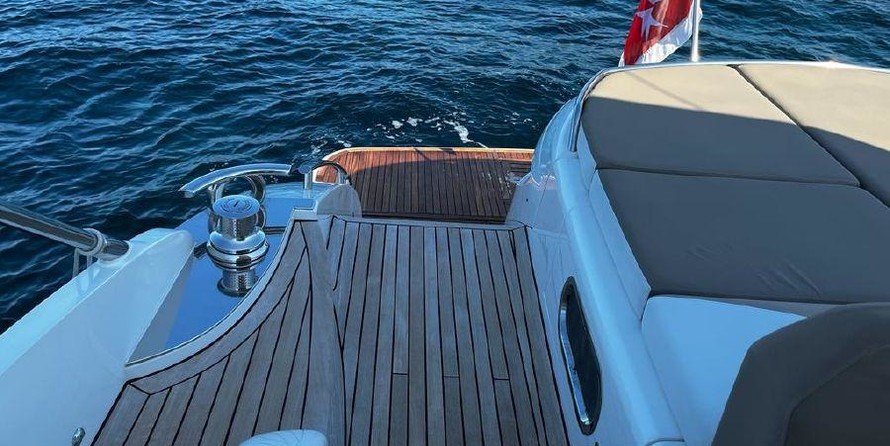 Princess V62-S
