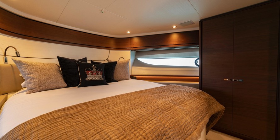 Princess F70